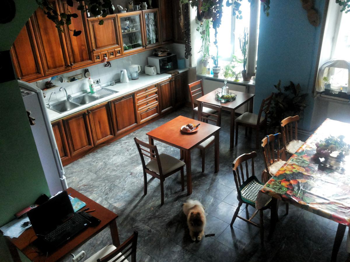 Orpheus Hostel And Apartments Odessa Eksteriør billede