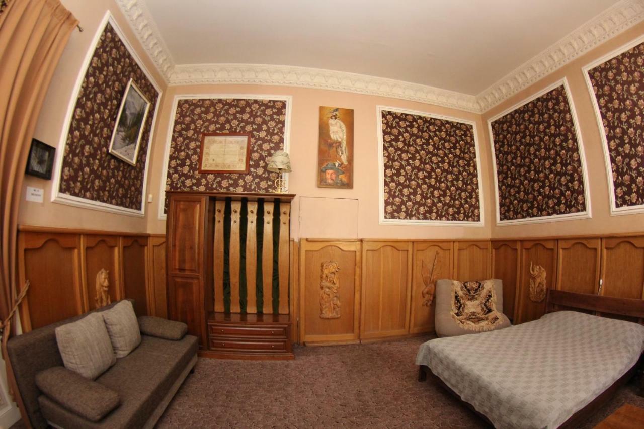 Orpheus Hostel And Apartments Odessa Eksteriør billede